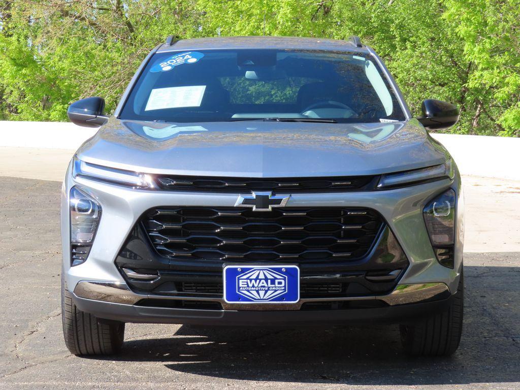 used 2024 Chevrolet Trax car, priced at $23,515