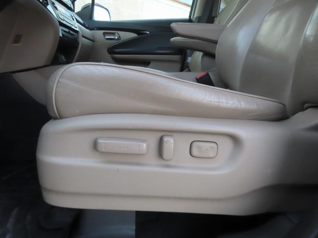 used 2017 Honda Pilot car, priced at $19,900