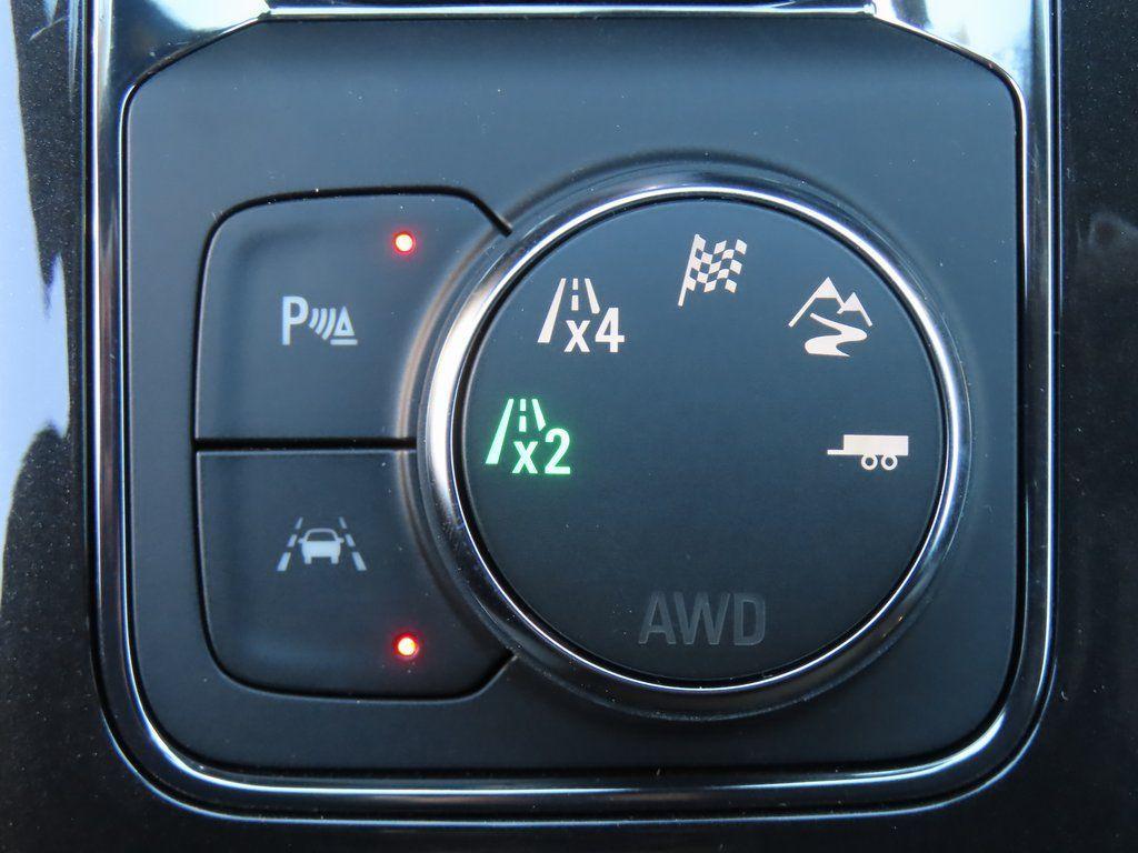 new 2025 Chevrolet Blazer car, priced at $50,226