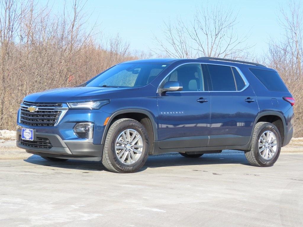 used 2022 Chevrolet Traverse car, priced at $26,612