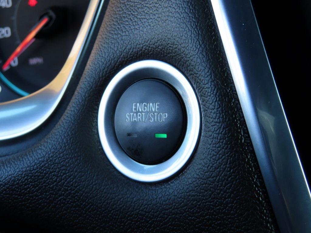 used 2022 Chevrolet Traverse car, priced at $26,612