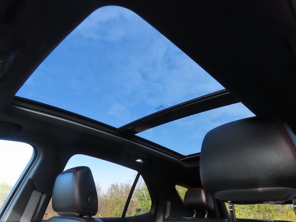 used 2023 Chevrolet Equinox car, priced at $19,995