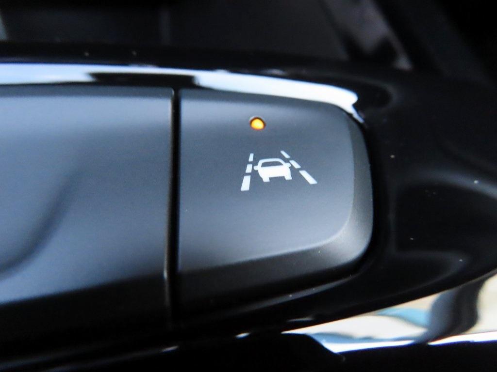 new 2026 Chevrolet Trax car, priced at $28,230