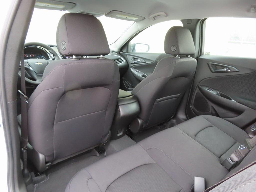 new 2025 Chevrolet Malibu car, priced at $25,531