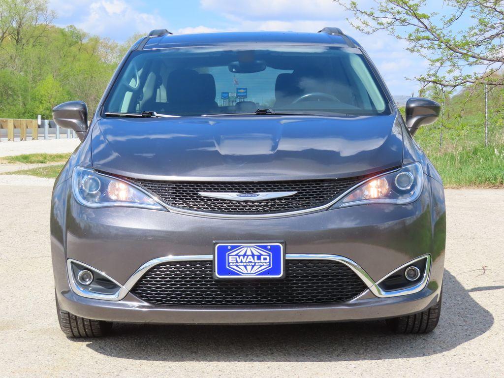used 2019 Chrysler Pacifica car, priced at $18,157