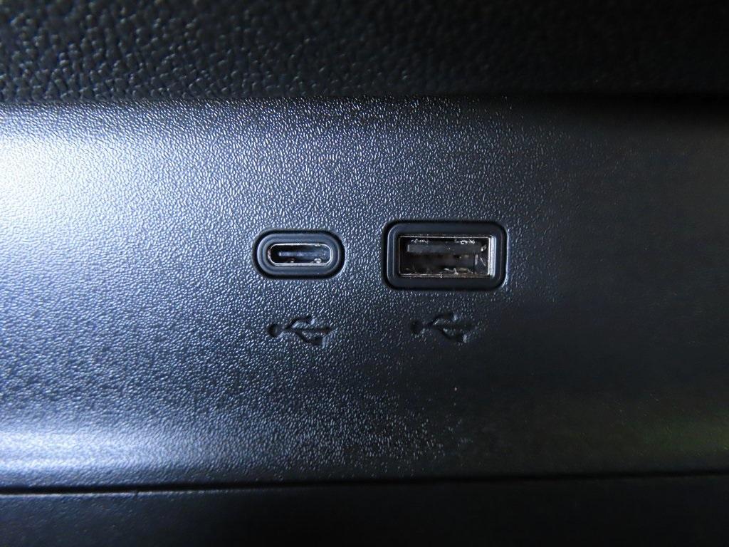 new 2026 Chevrolet Equinox car, priced at $29,900