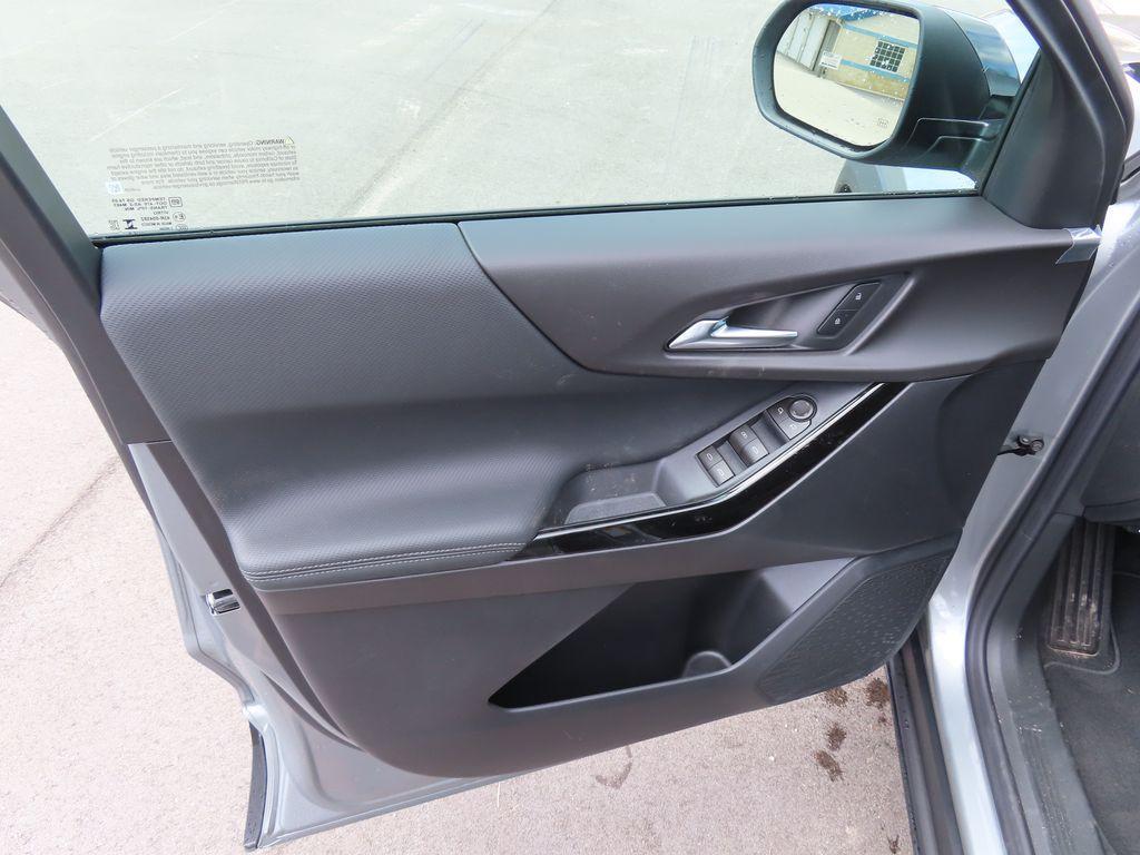 new 2026 Chevrolet Equinox car, priced at $34,089