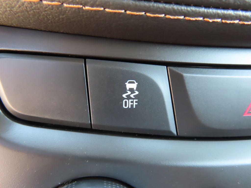used 2022 Chevrolet Trax car, priced at $20,141