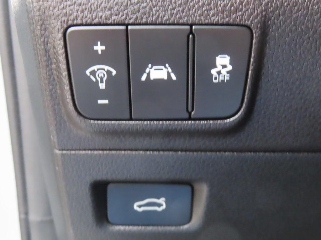 used 2023 Kia K5 car, priced at $23,364