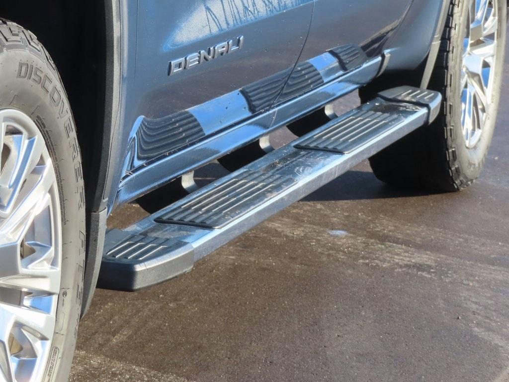 used 2019 GMC Sierra 1500 car, priced at $33,672