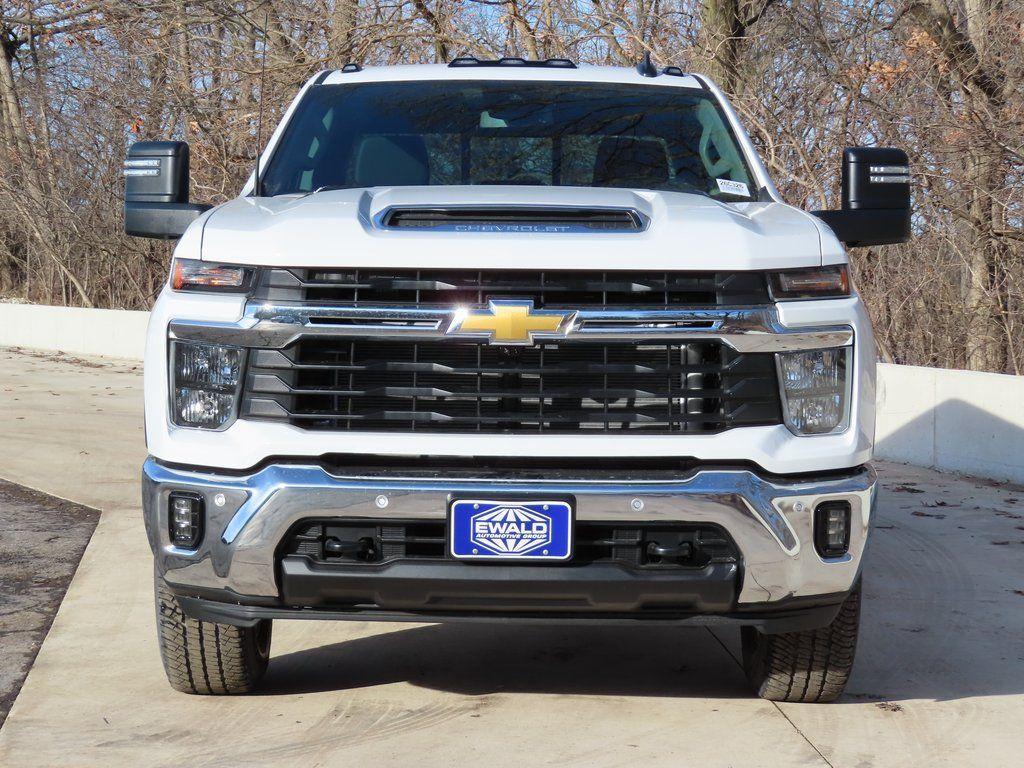 new 2026 Chevrolet Silverado 2500 car, priced at $61,016