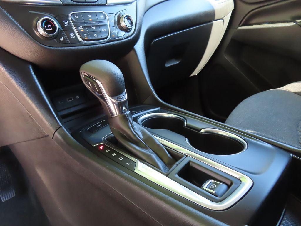 used 2024 Chevrolet Equinox car, priced at $23,801