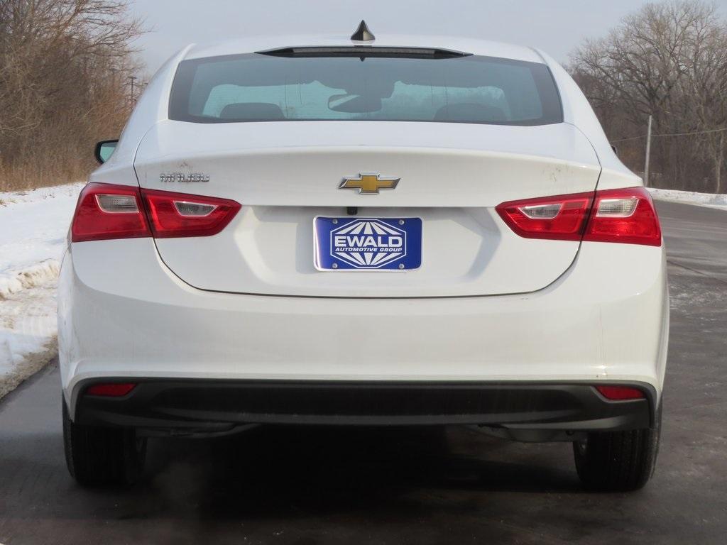 new 2025 Chevrolet Malibu car, priced at $25,531