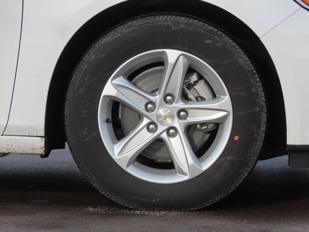 new 2025 Chevrolet Malibu car, priced at $25,531