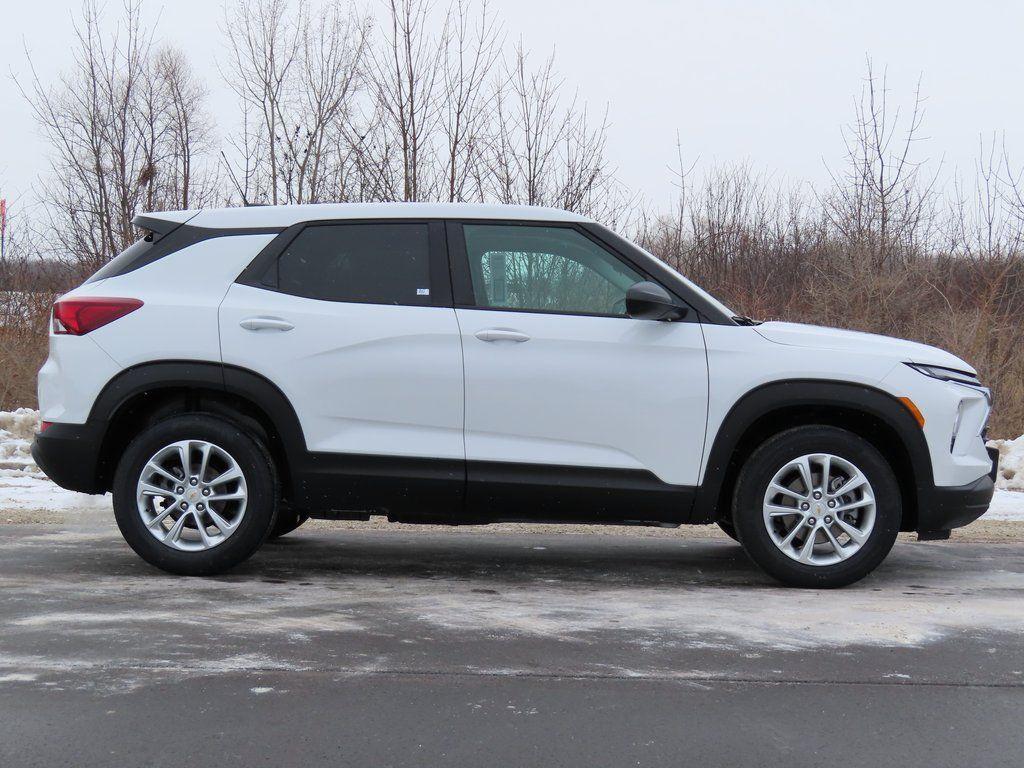 new 2026 Chevrolet TrailBlazer car, priced at $26,145