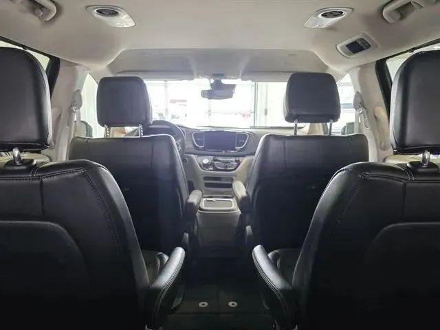 used 2024 Chrysler Pacifica car, priced at $28,249