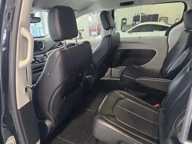 used 2024 Chrysler Pacifica car, priced at $28,249
