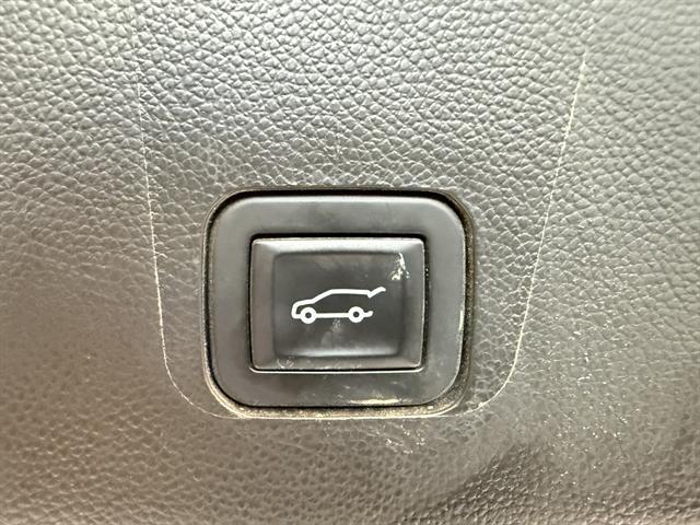 used 2019 Chevrolet Traverse car, priced at $19,000