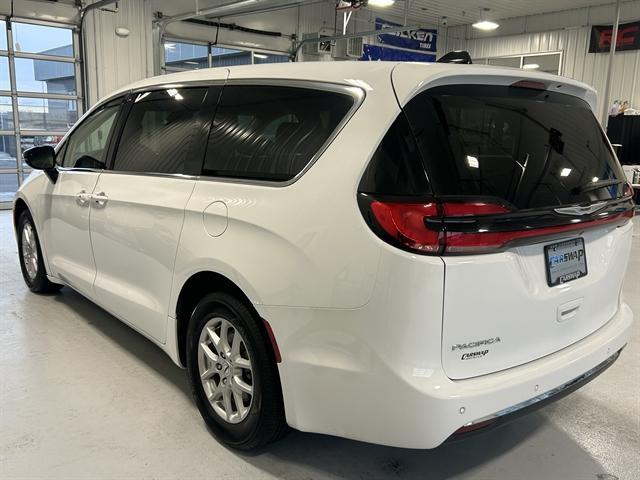 used 2024 Chrysler Pacifica car, priced at $29,500