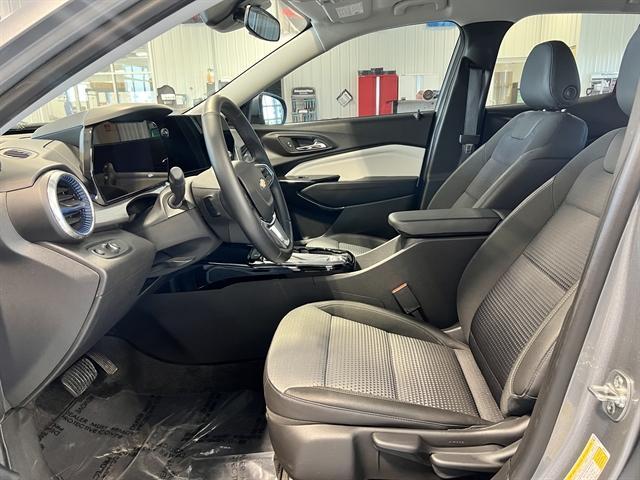 used 2025 Chevrolet Trax car, priced at $22,000