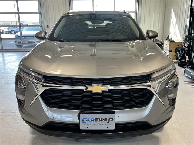 used 2025 Chevrolet Trax car, priced at $22,000