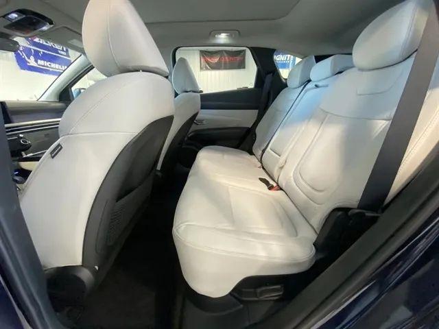 used 2025 Hyundai TUCSON Hybrid car, priced at $30,000