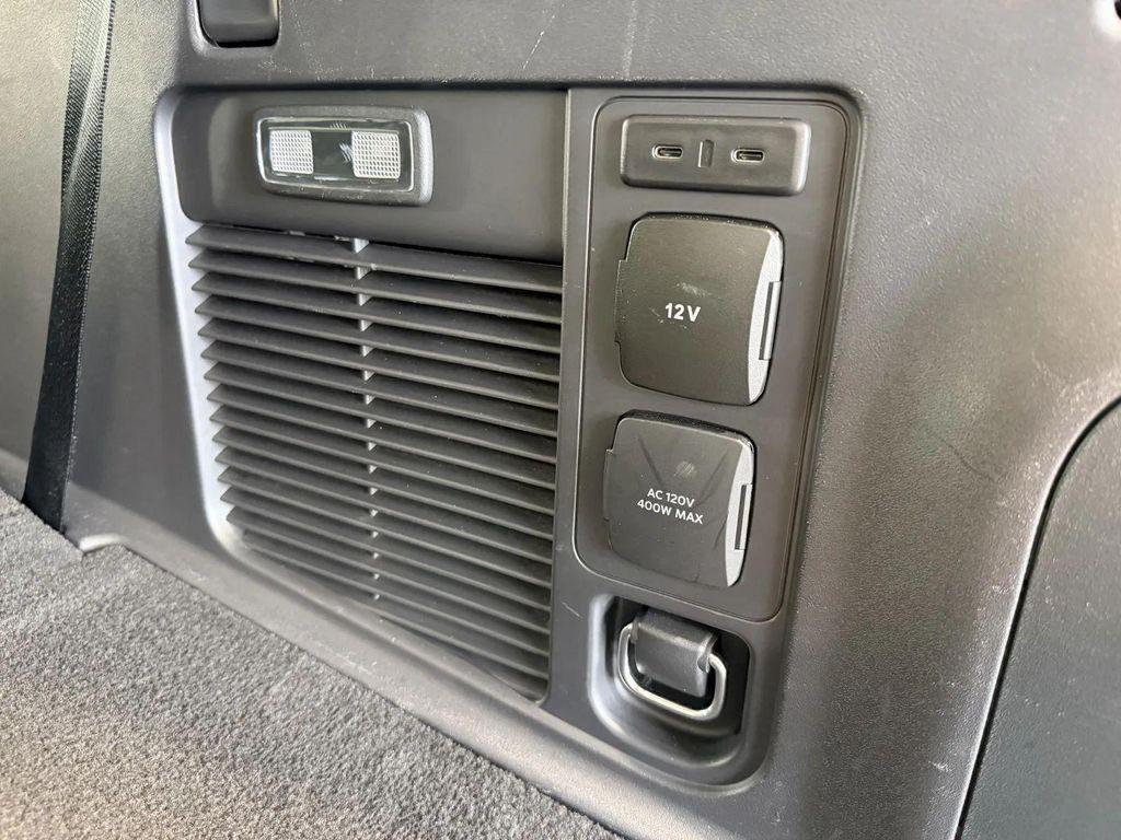used 2025 Ford Expedition car, priced at $70,249