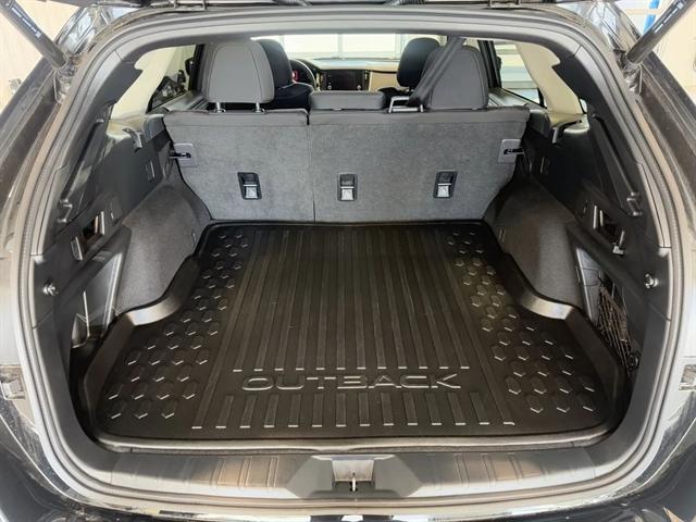 used 2025 Subaru Outback car, priced at $27,500
