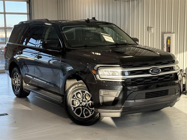 used 2024 Ford Expedition car, priced at $41,995