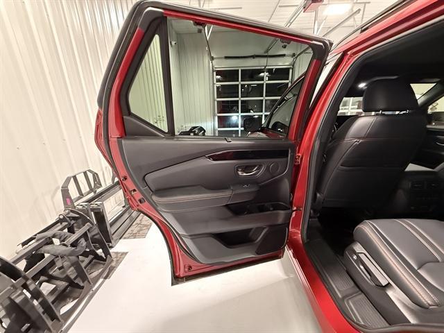 used 2025 Honda Pilot car, priced at $41,849