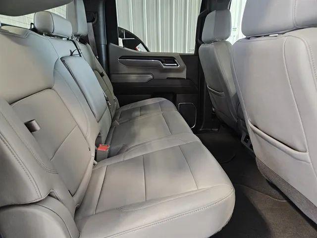 used 2024 GMC Sierra 1500 car, priced at $40,219