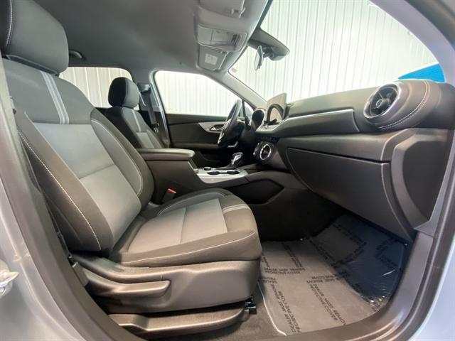 used 2025 Chevrolet Blazer car, priced at $28,998