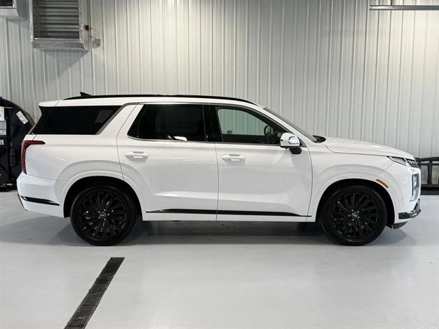 used 2024 Hyundai Palisade car, priced at $39,000
