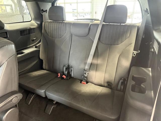 used 2024 Hyundai Palisade car, priced at $39,000