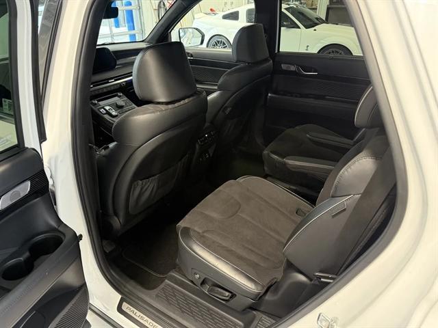 used 2024 Hyundai Palisade car, priced at $39,000