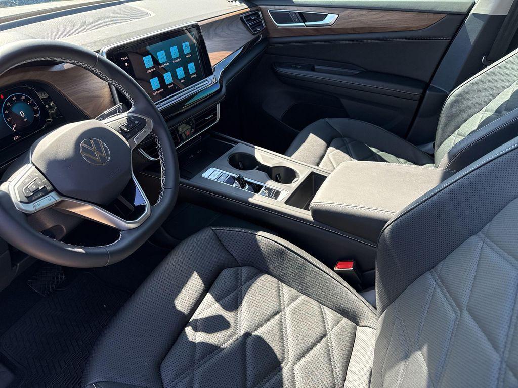 new 2026 Volkswagen Atlas car, priced at $39,406