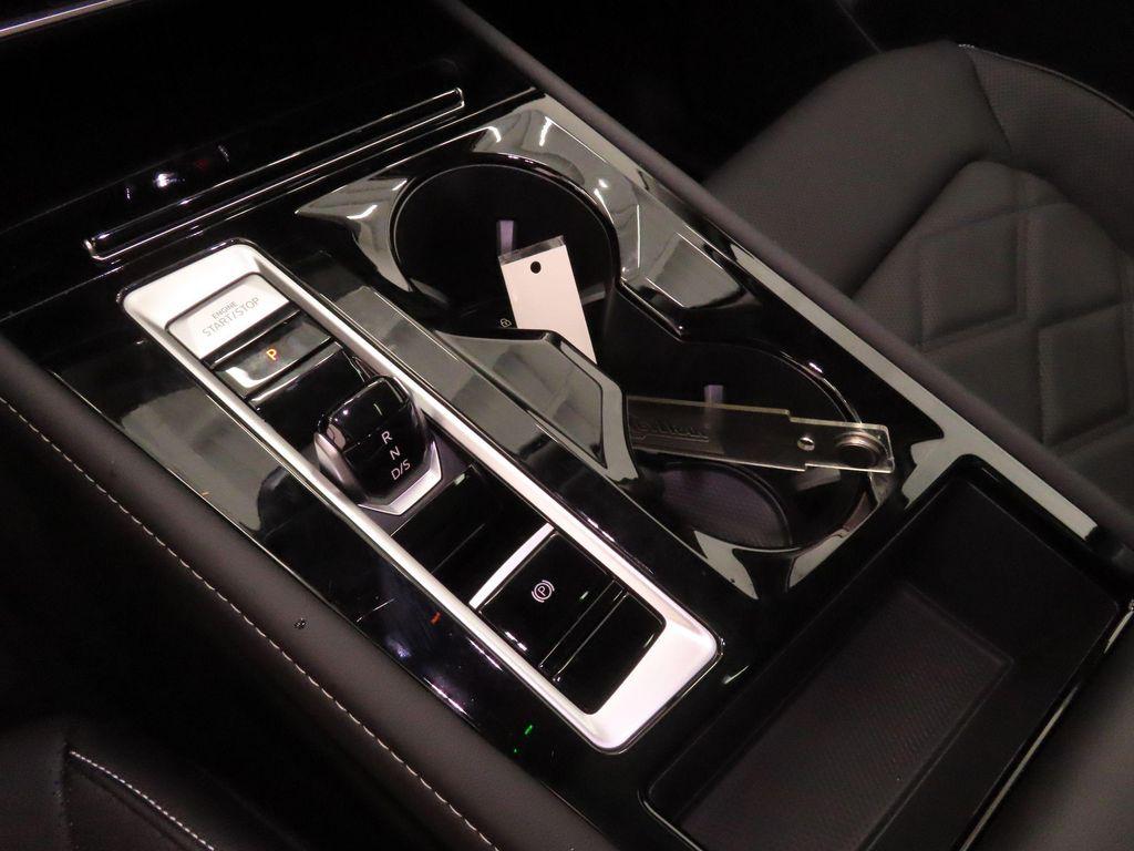 new 2025 Volkswagen Atlas car, priced at $41,666