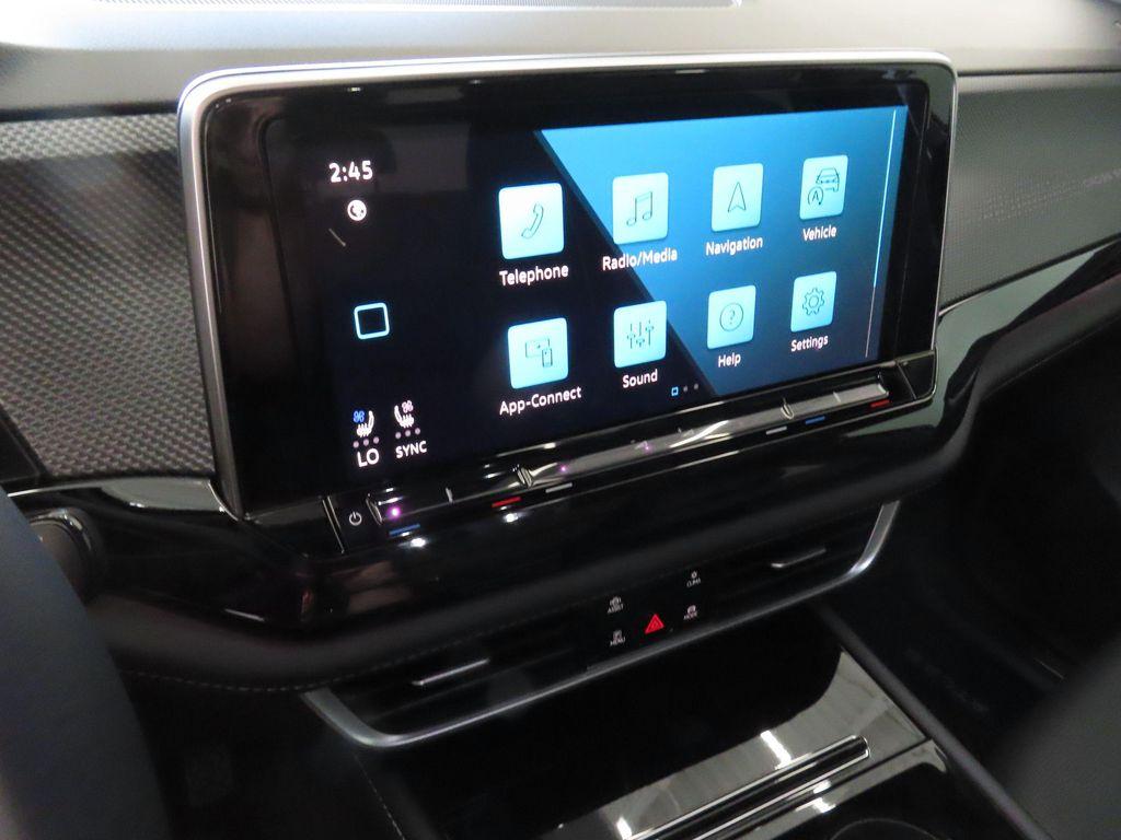 new 2026 Volkswagen Atlas Cross Sport car, priced at $46,721