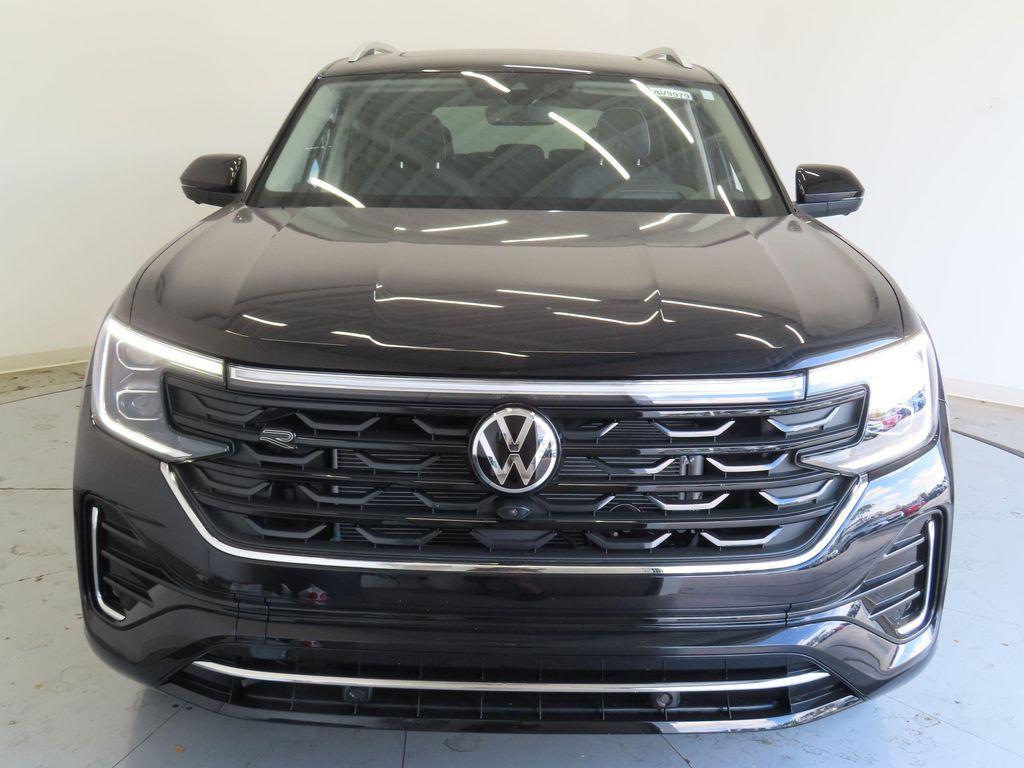 new 2026 Volkswagen Atlas car, priced at $54,181