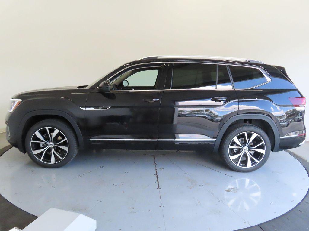 new 2026 Volkswagen Atlas car, priced at $54,181