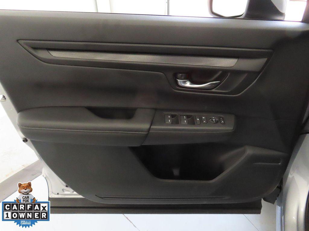 used 2025 Honda CR-V car, priced at $28,284