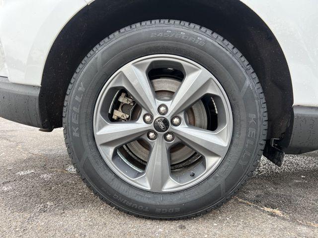 used 2022 Ford Edge car, priced at $22,995