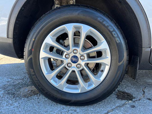 used 2022 Ford Escape car, priced at $20,000