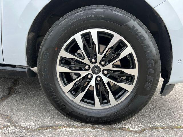 used 2025 Ford Expedition Max car, priced at $70,000