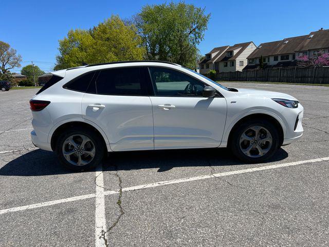 used 2023 Ford Escape car, priced at $23,995