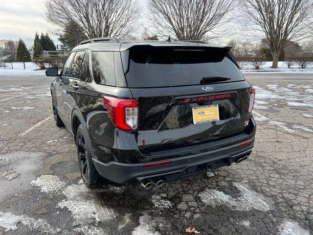 used 2023 Ford Explorer car, priced at $40,000