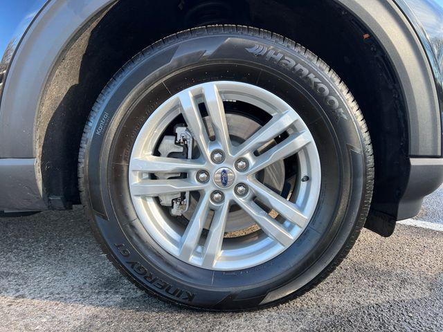 used 2023 Ford Explorer car, priced at $35,000