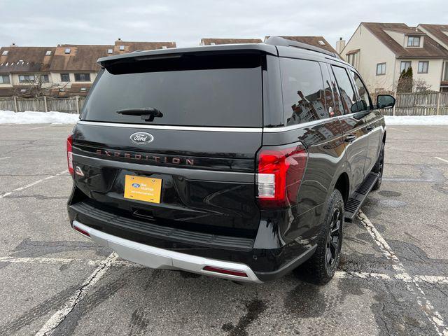 used 2023 Ford Expedition car, priced at $55,000