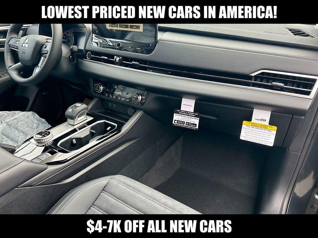 new 2026 Mitsubishi Outlander car, priced at $39,405