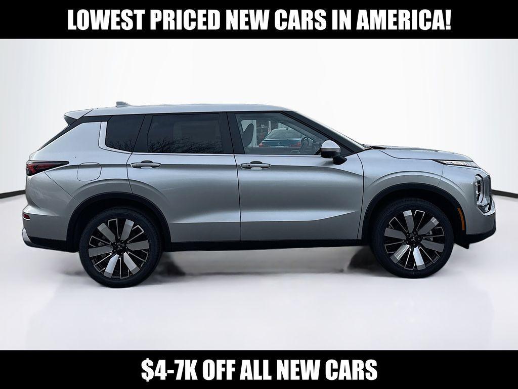 new 2026 Mitsubishi Outlander car, priced at $32,344